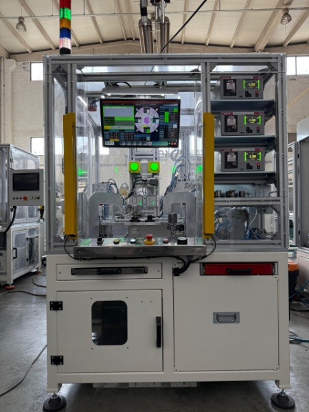 montaj istasyonları